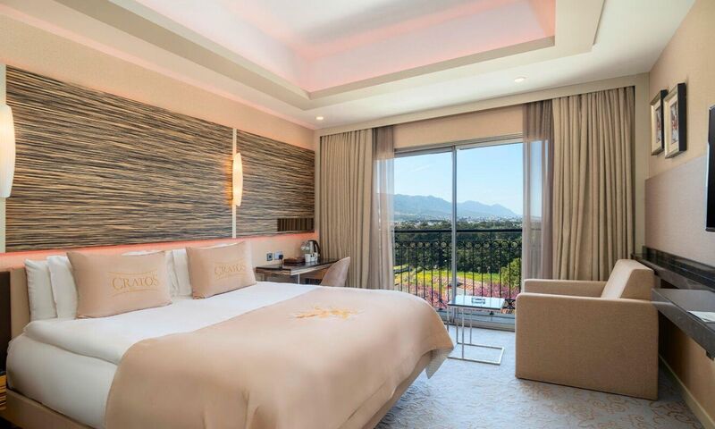 Cratos Premium Hotel & Casino