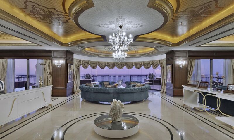 Cratos Premium Hotel & Casino