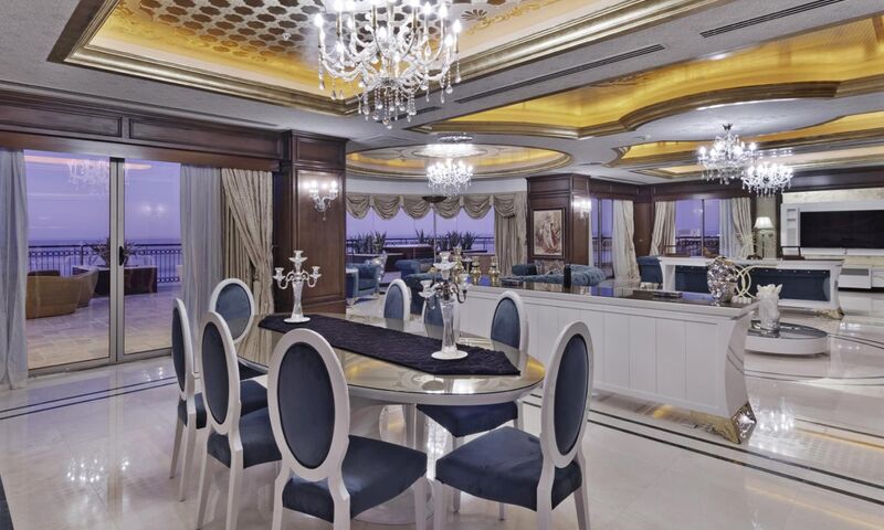 Cratos Premium Hotel & Casino