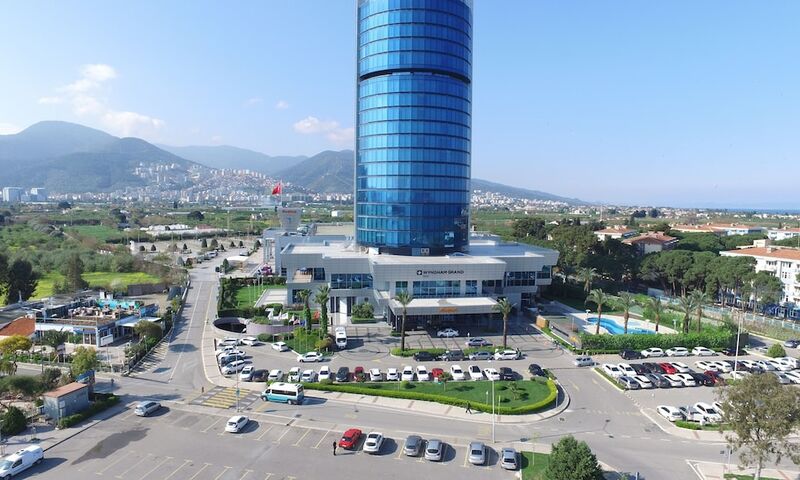 Wyndham Grand Izmir Ozdilek
