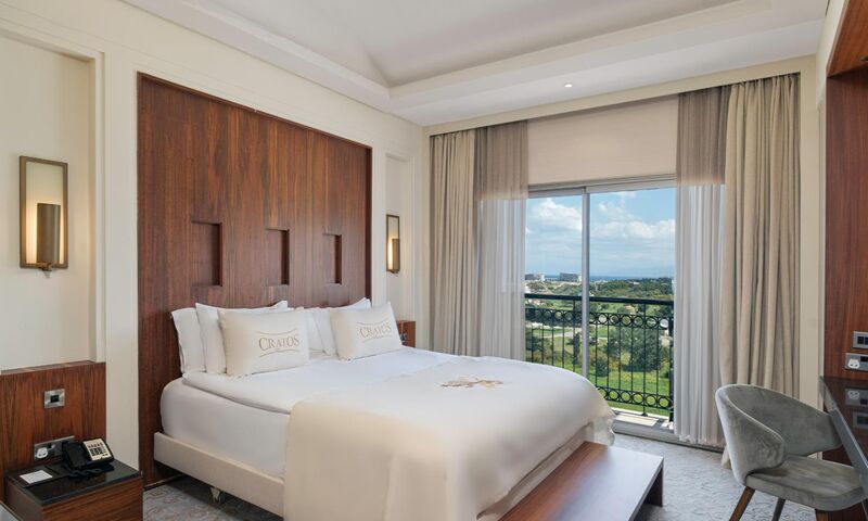 Cratos Premium Hotel & Casino
