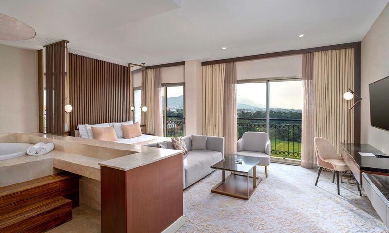 Cratos Premium Hotel & Casino