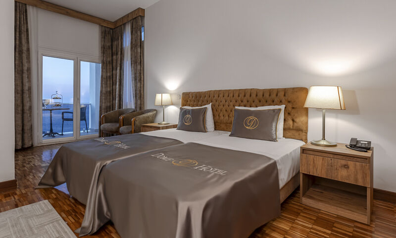 Dome Hotel