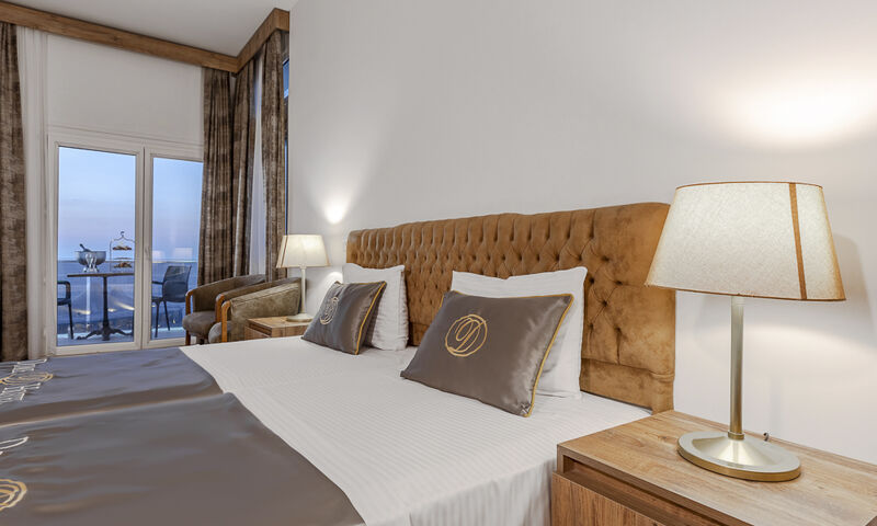Dome Hotel
