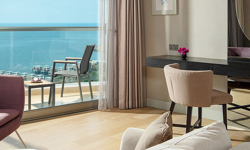 Elexus Hotel Resort 