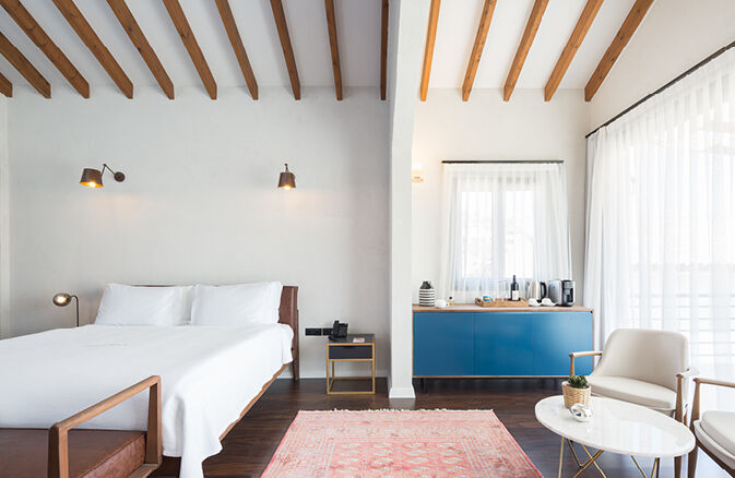 Gillham Vineyard Hotel 