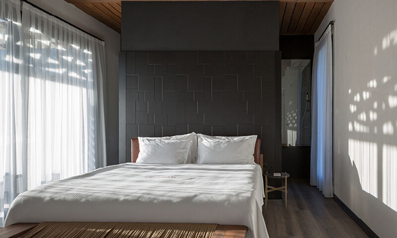 Gillham Vineyard Hotel 