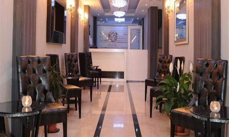 Grand Center Boutique Hotel