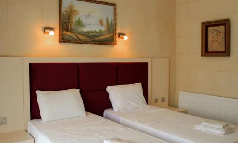 Lapida Garden Hotel