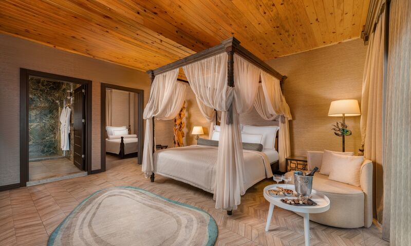 Les Ambassadeurs Hotel 