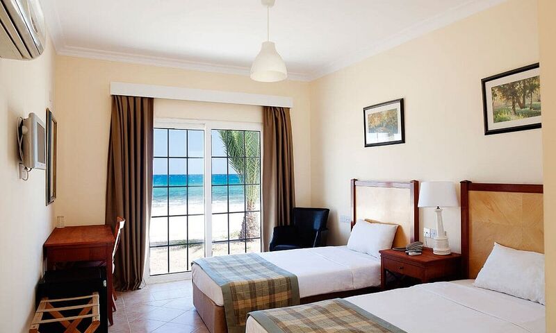 Long Beach Hotel
