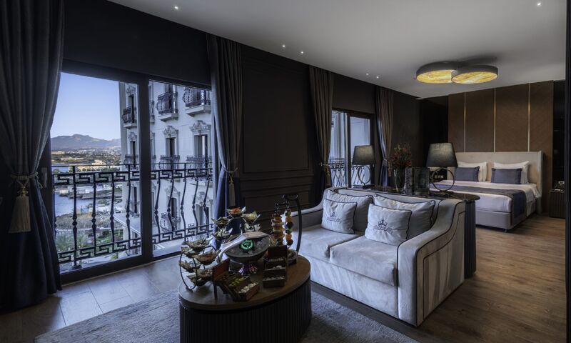 Lord's Palace Hotel & SPA 