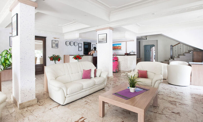 Manolya Hotel