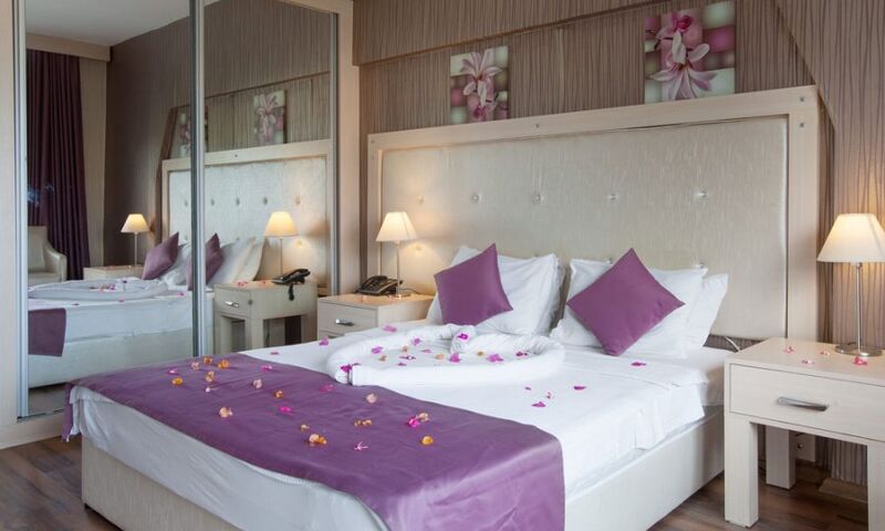 Manolya Hotel