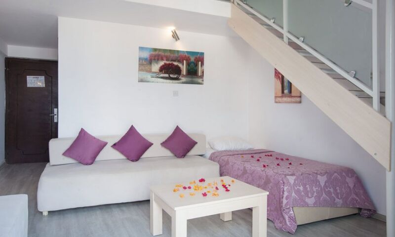 Manolya Hotel