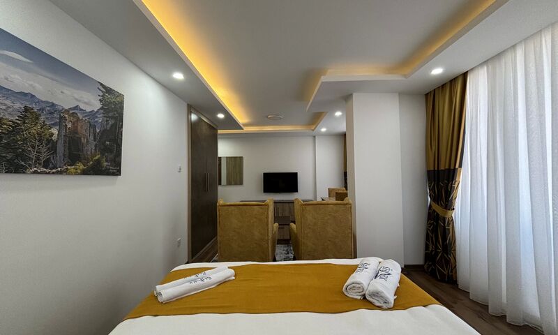 Nurel Shark Residence Hotel