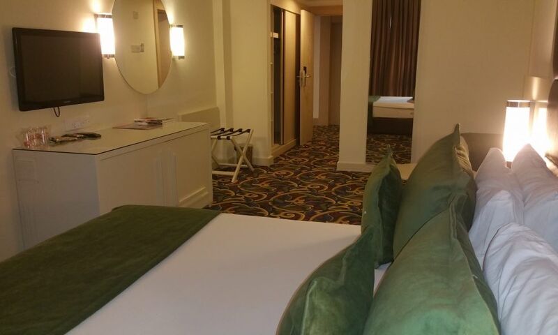 Oscar Resort Hotel