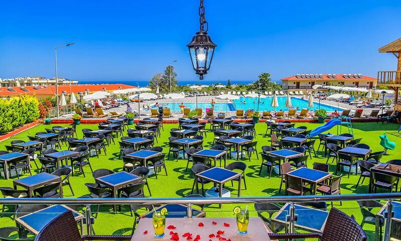 Riverside Garden Resort