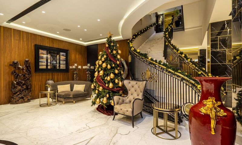 Rocks Hotel