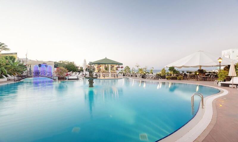 Rocks Hotel