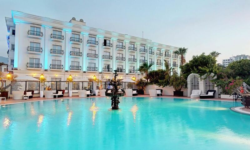 Rocks Hotel