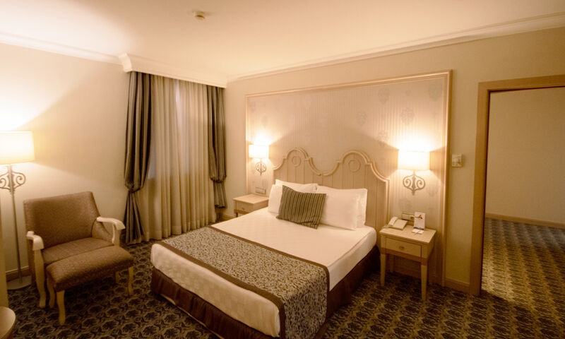 Starlight Resort Hotel