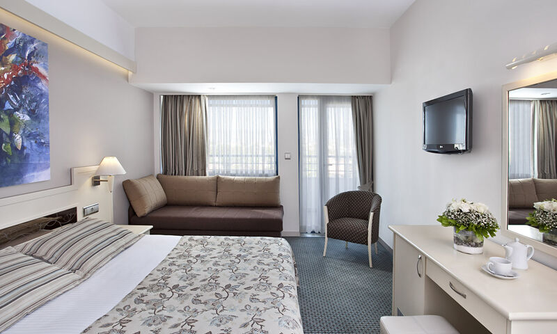 Starlight Resort Hotel