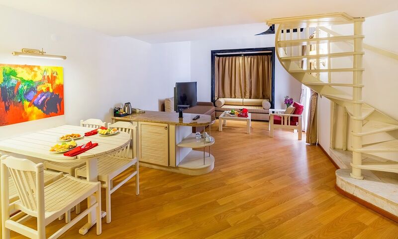 Starlight Resort Hotel