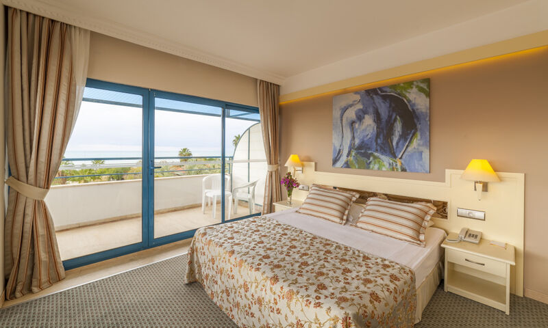 Starlight Resort Hotel