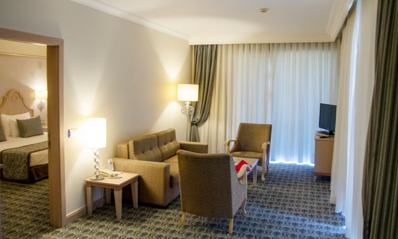 Starlight Resort Hotel