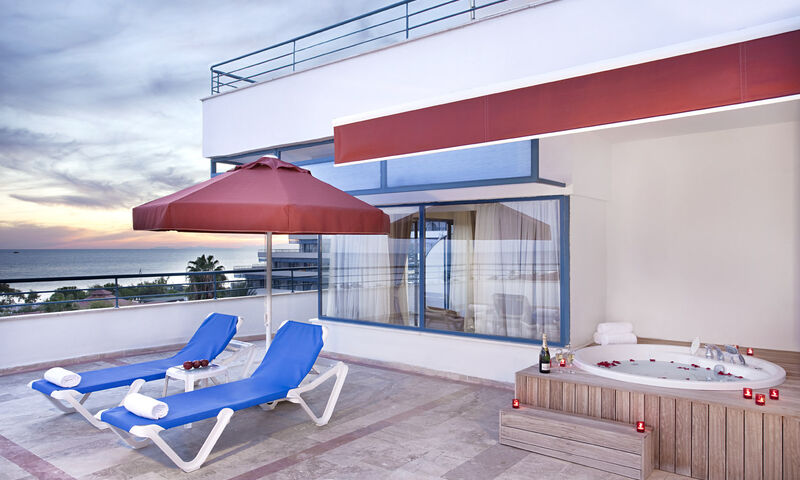 Starlight Resort Hotel