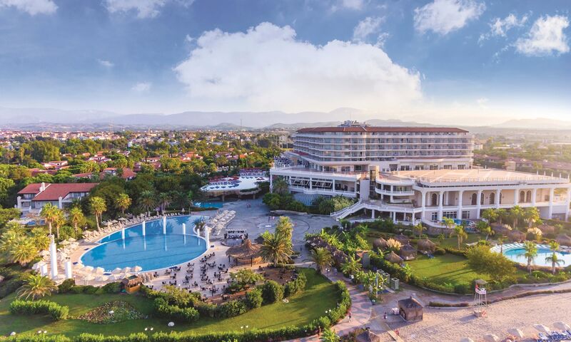 Starlight Resort Hotel