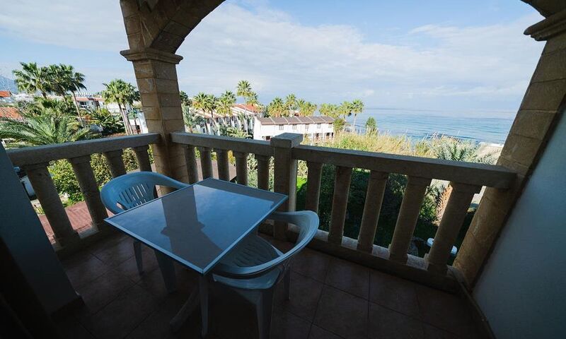 Top Set Hotel 