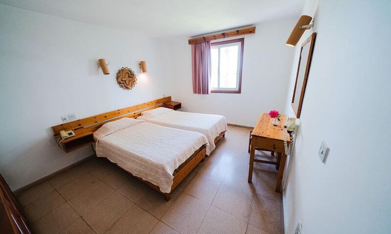 Top Set Hotel 