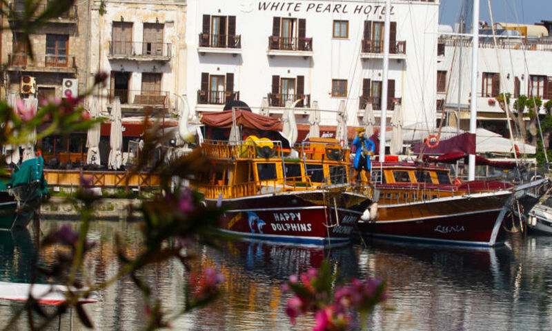 White Pearl Hotel