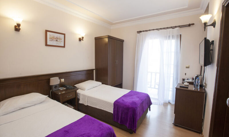 White Pearl Hotel