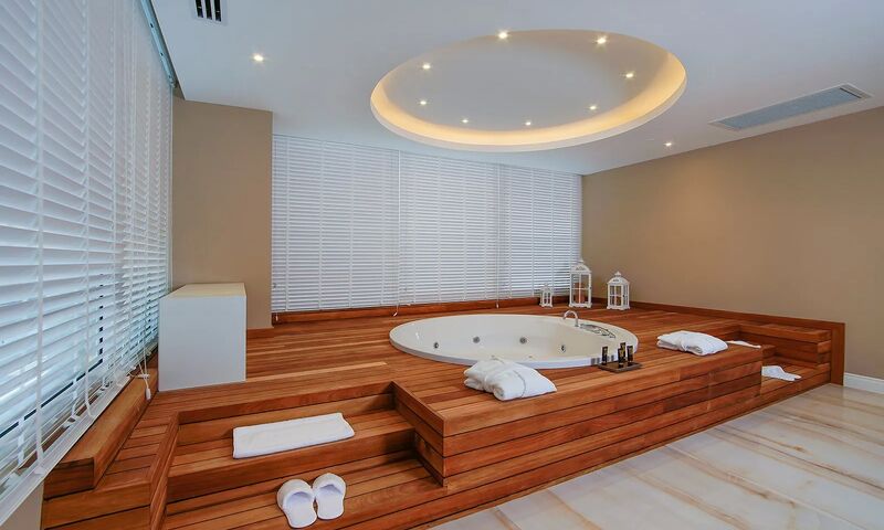 Limak Cyprus Deluxe Hotel