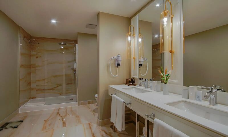 Limak Cyprus Deluxe Hotel