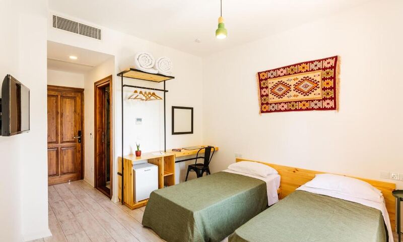 Djumba Hotel