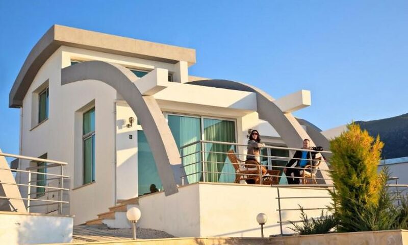 Fairmont Cyprus Hotel