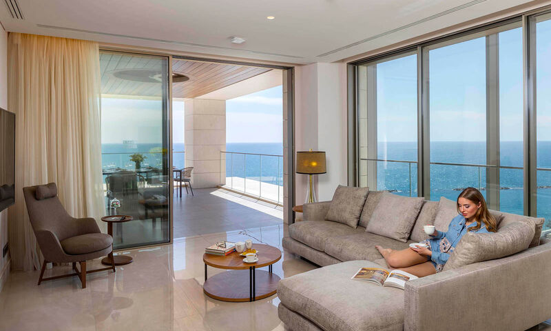 Four Seasons Hotel 