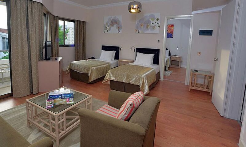 Jasmine Court Hotel & Casino 