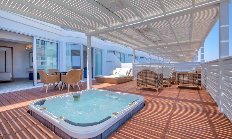 Lordos Beach Hotel