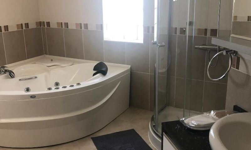 Miray Guest House 