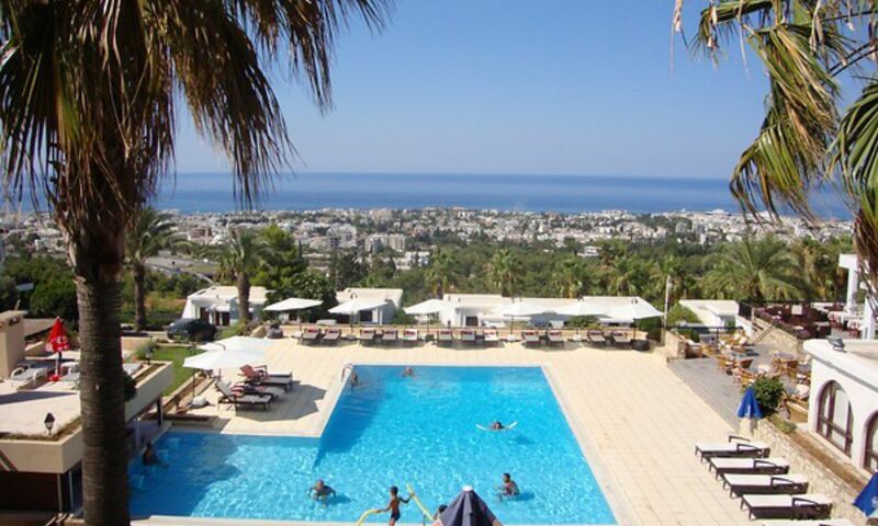 Onar Holiday Village