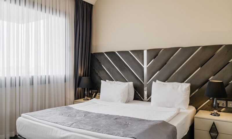 Royal Palace Hotel