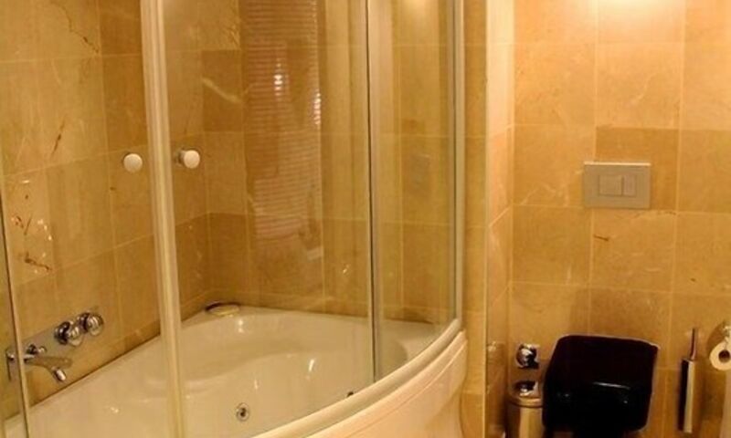 Hotel Adanava