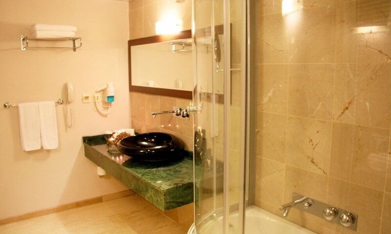 Hotel Adanava