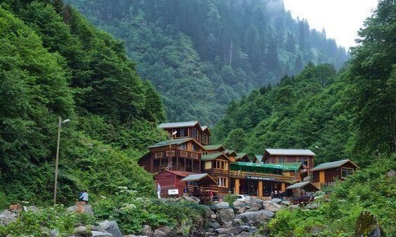 Uçaklı Karadeniz ve Batum Turu