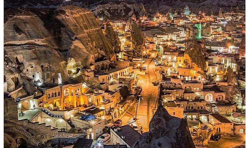 Uçaklı Kapadokya Turu